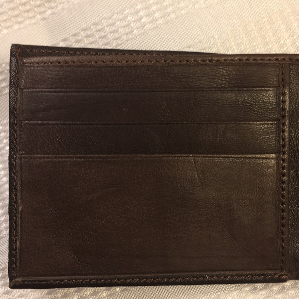 NWOT leather/tapestry wallet excellent condition - Picture 8 of 8